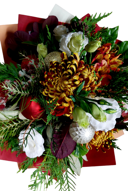 Christmas Bouquet by Kat&