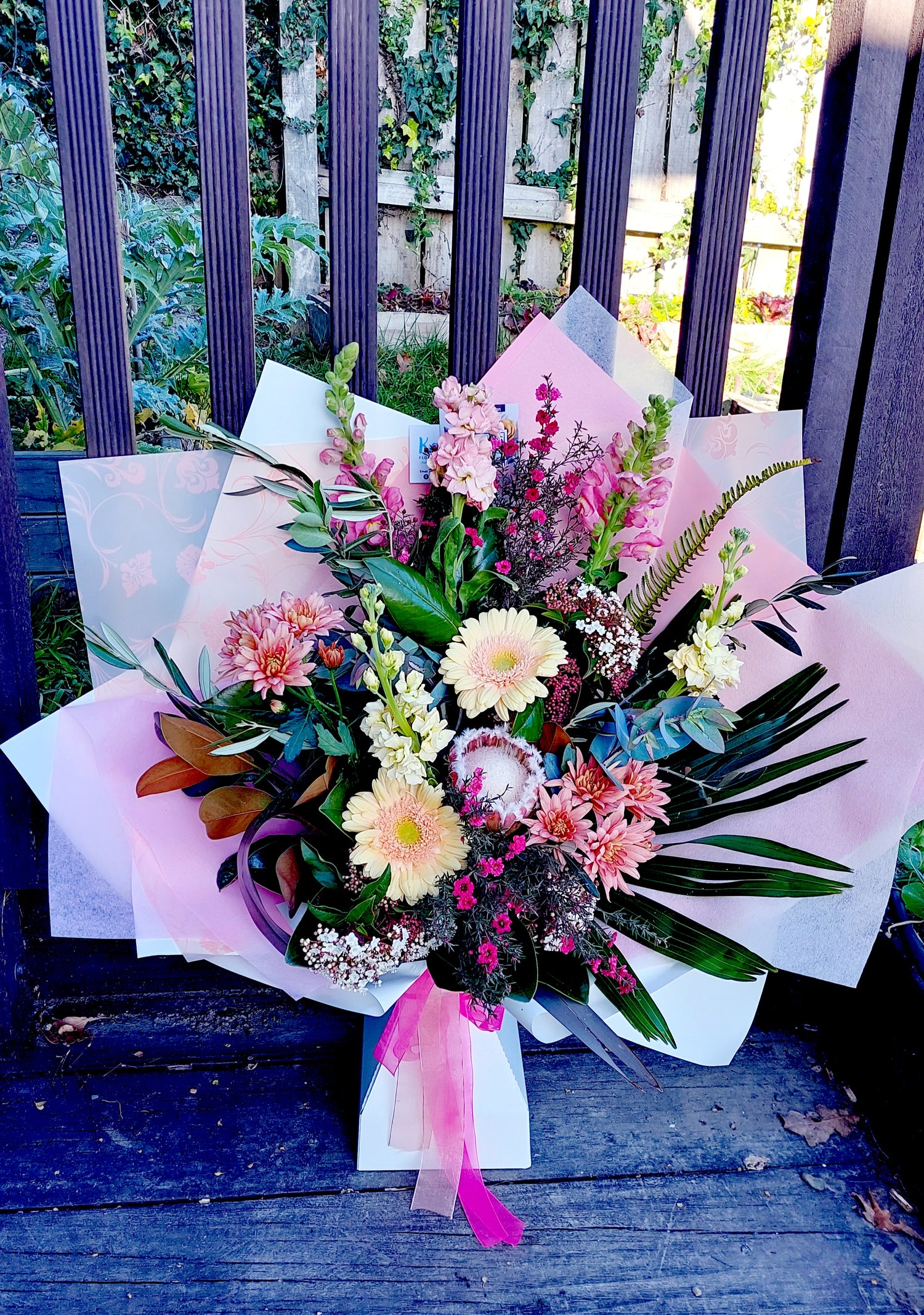 Seasonal Large Bouquet - Florist Choice by Kat&